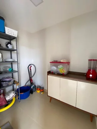 Imagem Casa com 4 dormitórios para alugar, 270 m² por R$ 14.310,00/mês - Interlagos - Vila Velha/ES