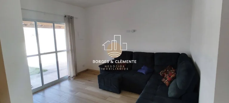 Imagem Casa com Suíte e Quintal Amplo de 384m² no Serras de Atibaia I