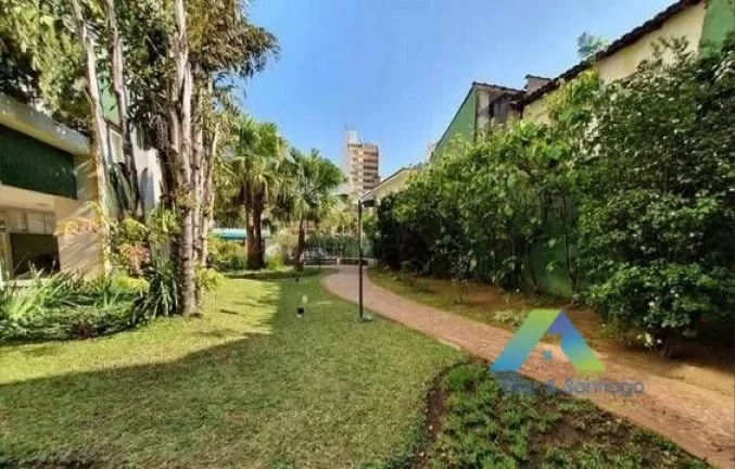 Imagem Lindo apartamento em área nobre, 3 dormitórios sendo 1 suíte, excelente localização. Venha conhecer!