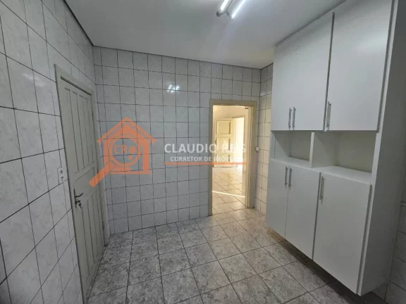 Imagem Casa térrea com 2 Quartos para alugar, 80m² - Campo Grande - São Paulo-SP
