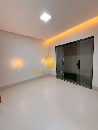 Imagem CA1715.Belíssima casa de Altíssimo Padrão com 4 suítes no Bairro Ilda A casa possui - Planta mod...