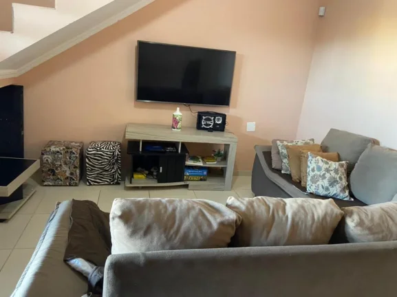 Imagem Casa para Venda em Itanhaém, Jardim Regina, 3 dormitórios, 1 suíte, 2 banheiros, 5 vagas