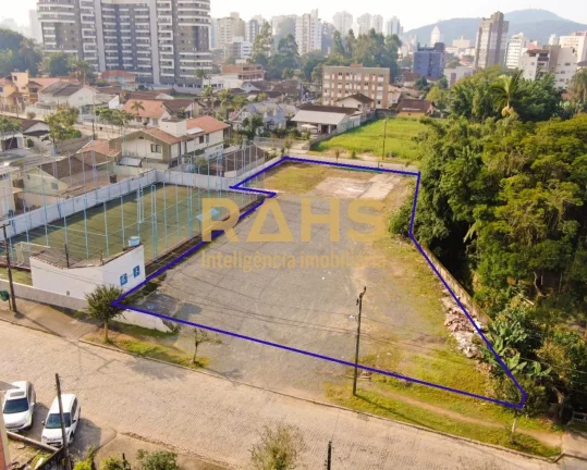 Imagem Excelente terreno plano,pronto para construir com viabilidade comercial e residencial,em rua pavimen...