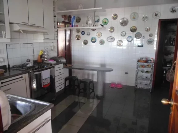 Imagem CASA À VENDA, BAIRRO DA GLÓRIA - MACAÉ/RJ.