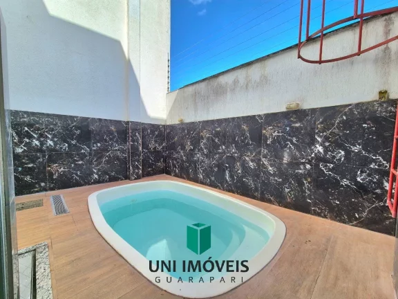 Imagem Casa à venda na Praia do Morro - Guarapari com 3 suítes, piscina e ótima localização.