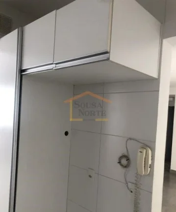 Imagem Apartamento aconchegante, 2 dormitórios, sendo 1 suíte, rico em armários, sala 2 ambientes, varan...