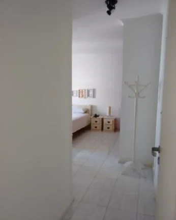 Imagem Cobertura com piscina privativa e vista para o mar à venda, Praia das Pitangueiras, Guarujá.