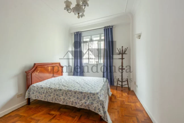 Imagem Apartamento em prédio charmoso na Rua Baronesa de Itu, 3 quartos (1 suíte) e 1 vaga.