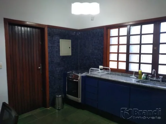 Imagem Ótima chácara com piscina.