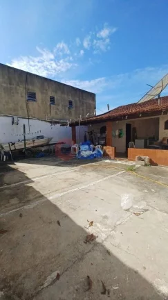 Imagem Casa com 3 dormitórios à venda, 175 m² por R$ 1.100.000,00 - São José - São Pedro da Aldeia/RJ
