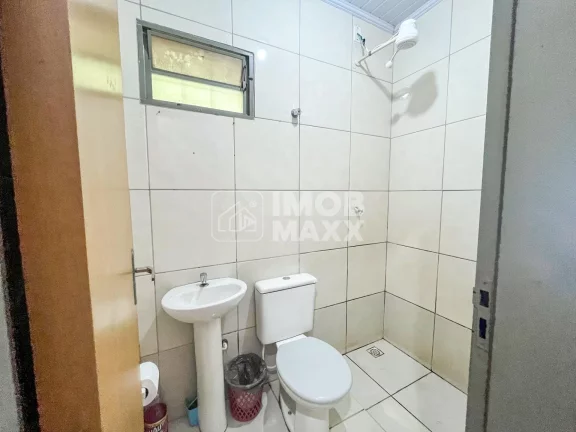 Imagem Carla Nunes - CRECI 31697- (61) 99123-8436 Vende Casa no Residencial Betel em Valparaíso - Com 2 Dormitórios, 125m², R$100.000