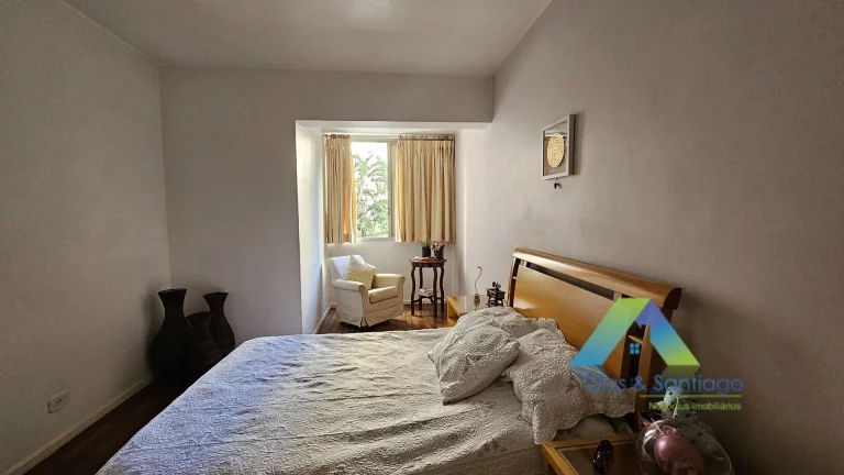 Imagem Apartamento alto padrão com 135m² em localização privilegiada na Estação de Metrô Moema/Zsul com 3 dormitórios, 1 suíte.