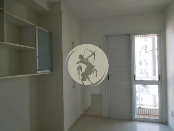 Imagem OPORTUNIDADE GONZAGA COM LAZER. APARTAMENTO NO CORAÇÃO DO GONZAGA , ANDAR ALTO, REPLETO DE ARMARIO...
