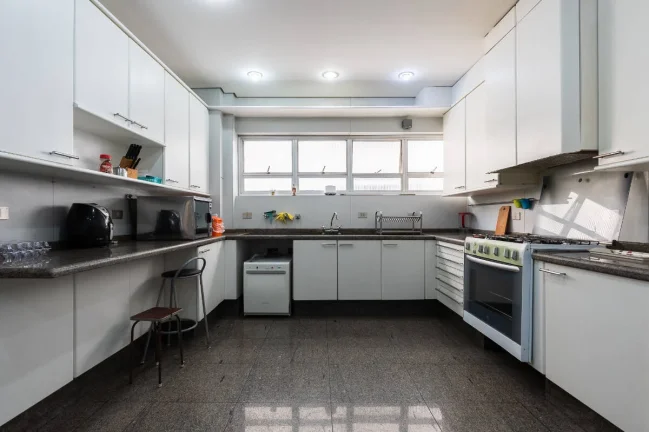 Imagem Valor Reduzido! Esplêndido Apartamento em Higienópolis - 446M², 5 Dorms.