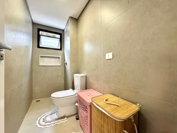 Imagem Apartamento semi- mobiliado com 3 dormitórios sendo 1 suíte e 1 vaga em São José dos Pinhais
