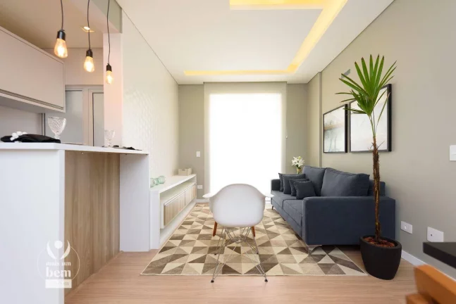 Imagem Apartamento com 3 quartos (1 suíte), sacada com churrasqueira à venda por R$ 777.000 - Mercês - Curitiba/PR
