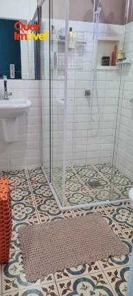 Imagem Imóvel de luxo à venda em Ribeirão Preto: casa com 4 quartos, 1 suíte e 180m² no Parque Residencial Lagoinha. Confira!