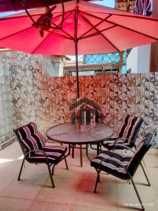 Imagem Casa Mobiliada de 150m² à venda, com 5 quartos (3 suítes), localizada na Praia dos Carneiros em Tamandaré-PE