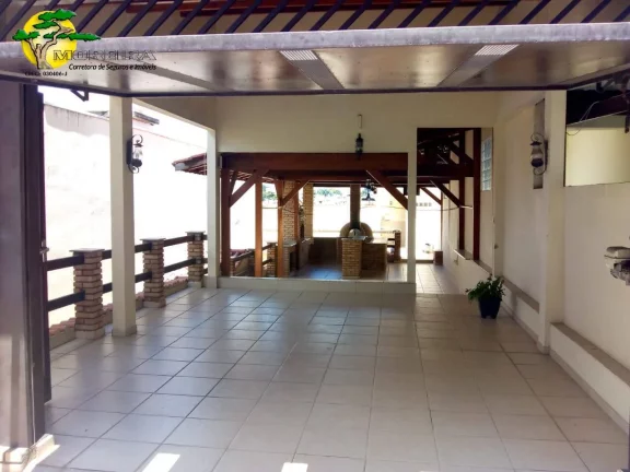 Imagem CASA C/ 3 DORMS, 2 SUITES E 2 VAGAS NO LAUZANE PTA EM RUA SEM SAÍDA