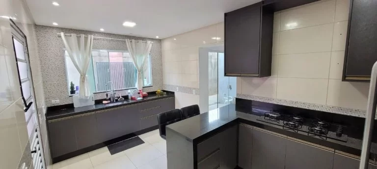 Imagem Sobrado à venda, 170 m² por R$ 550.000,00 - Jardim Nápoli I - Itaquaquecetuba/SP