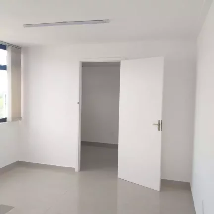 Imagem ÁREA HOSPITALAR+AR CONDICIONADO+SALA DE ESPERA
