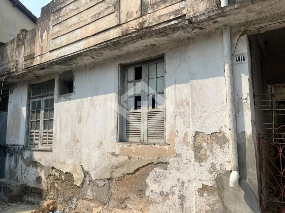 Imagem Casa Comercial com 2 Quartos para Aluguel no Centro de Niterói – 70m²