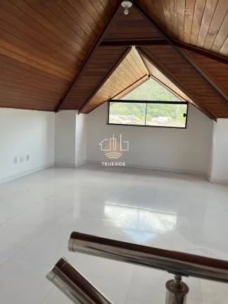 Imagem Linda Casa em Vargem Pequena — Venda e Locação disponíveis!