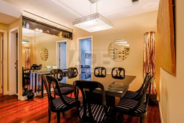 Imagem Apartamento à venda na Lagoa, 150m2, 2vgs, 3 quartos, na Alexandre Ferreira