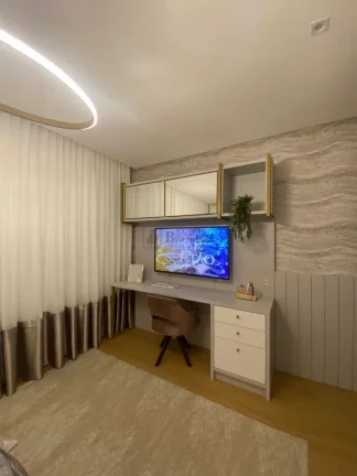 Imagem Casa com 5 suítes à venda no condomínio Caledônia