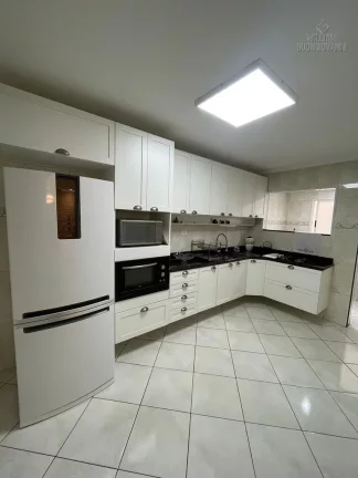 Imagem Apartamento 3 dormitórios sendo 1 suíte no coração da Vila Tupi