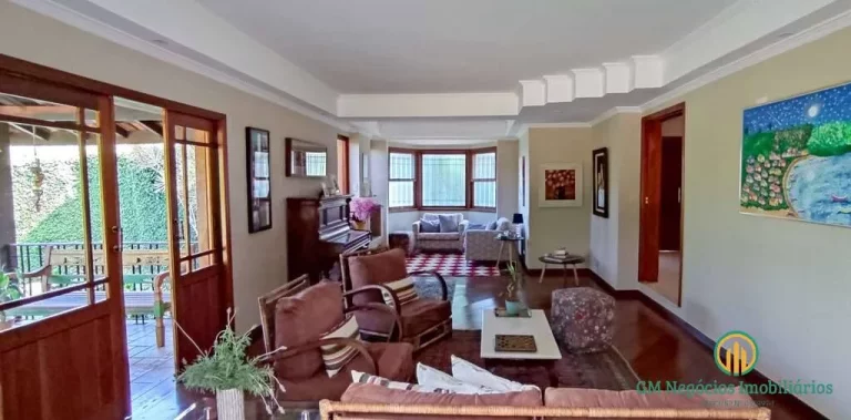 Imagem Cond. Jd Algarve – 3 sts, jardim, piscina, salão multiuso e escritório!