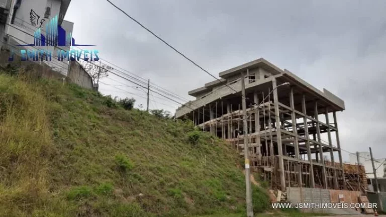 Imagem LINDO LOTE 534m², COM VISTA PANORÂMICA PARA O GOLF CLUBE.

Oportunidade única Lote limpo e pronto...