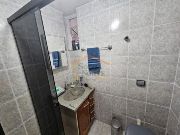 Imagem Apartamento de 73m², com 2 dormitórios e 2 banheiros, localizado em andar alto, com janelas amplas...