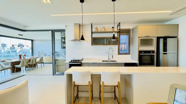 Imagem Apartamento com 4 dormitórios à venda, 203 m por R$ 16.200.000,00 Riviera