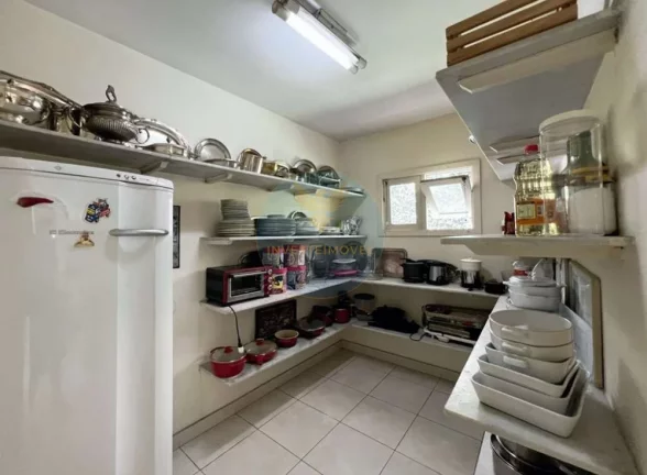 Imagem Casa em Condomínio a Venda no bairro Granja Viana - Carapicuíba, SP