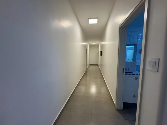 Imagem Casa tipo para venda em Centro com 3 quartos, sendo 3 suítes, 266m2