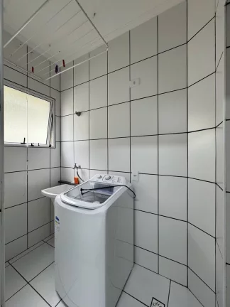 Imagem Apartamento no Itagua em uma das principais ruas