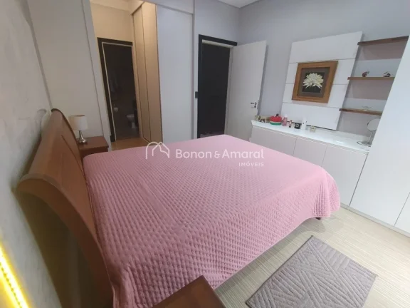 Imagem ...#34;Conforto e Lazer: Linda Casa em Condomínio com Suítes e Área de Lazer Completa!...#34;
