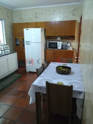 Imagem Oportunidade - Amplo Sobrado à Venda em São Bernardo do Campo no bairro Alto Industrial.