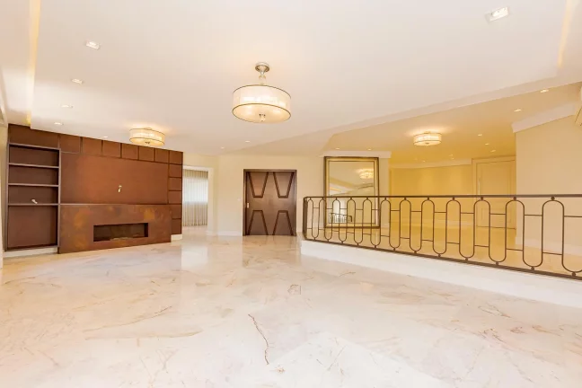 Imagem Apartamento 5 suítes no Água Verde