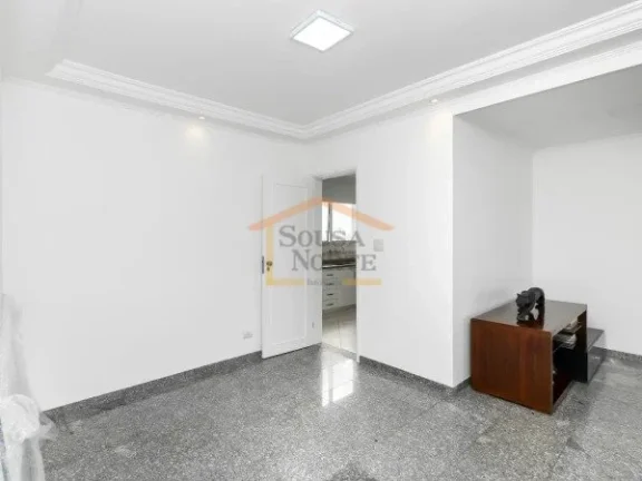 Imagem Apartamento com 158m², possui 3 dormitórios, sendo 1 suíte, 3 banheiros, sala ampla para dois amb...