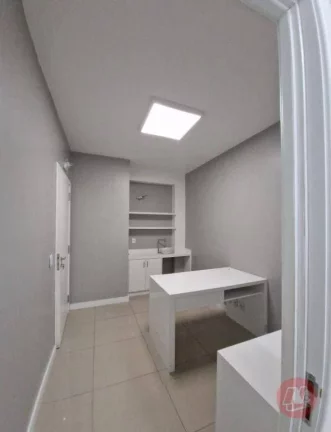Imagem Loja para alugar, 117 m² por R$ 8.160,00/mês - Independência - Porto Alegre/RS