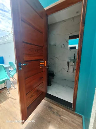 Imagem Imperdível! Casa à venda em Salinópolis-PA, 4 quartos, 4 suítes, 3 salas, 6 banheiros, 2 vagas de garagem, 272 m². Confira já!