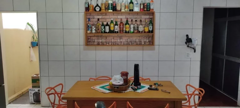 Imagem Casa para Venda em Araçatuba, Jardim Paulista, 2 dormitórios, 2 banheiros, 2 vagas