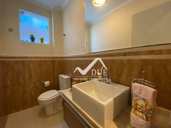 Imagem Sobrado com 4 dormitórios com piscina e area goumet à venda, 228 m² por R$ 1.300.000 - Embaré - Santos/SP