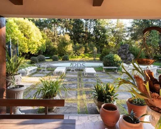 Imagem CASA RESIDENCIAL em Campos do Jordão - SP, Capivari