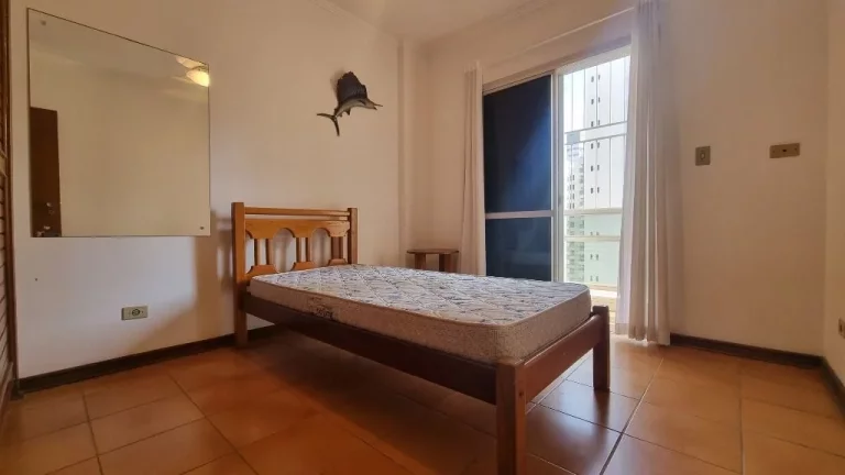Imagem Apartamento com 3 dormitórios à venda, 140 m² - Pitangueiras - Guarujá/SP