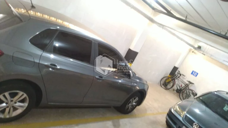 Imagem Sobrado à venda, com 83m² 2 suítes e 2 vagas, impecável semi novo com piso em porcelanato e sol da manhã - Vila Celeste, São Paulo, SP