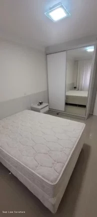 Imagem Alto Padrão para Venda em Bombinhas, Bombas, 3 dormitórios, 1 suíte, 1 banheiro, 1 vaga