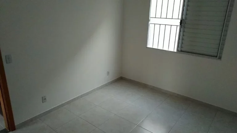 Imagem Apartamento com 2 dormitórios à venda, 53 m² por R$ 275.000,00 - Vila Varela - Poá/SP